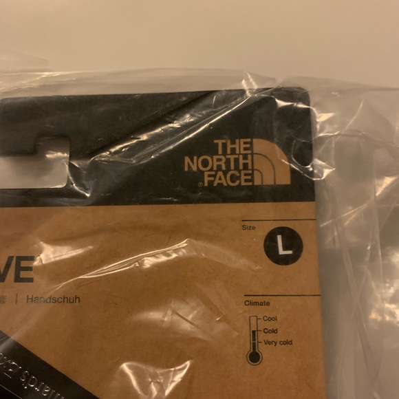 The North Face L Osito Etip® Gloves - Touchscreen NWT - Picture 4 of 9
